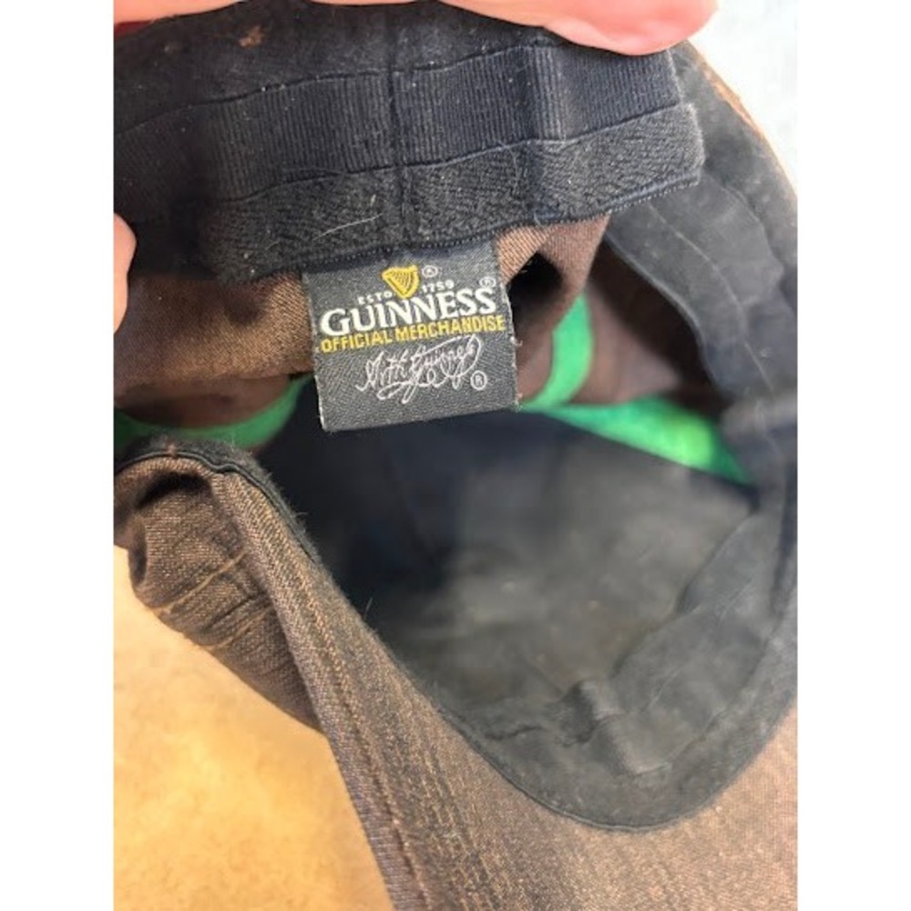 Guinness Brown Shamrock Logo Tek-Flex Stretch Fit Baseball Cap Hat OSFM BioWorld - Picture 6 of 11